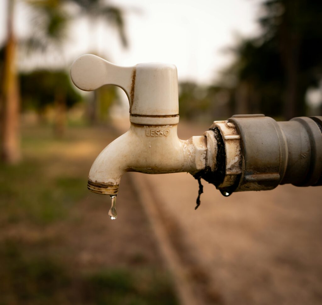 Fix leaking outside pipe